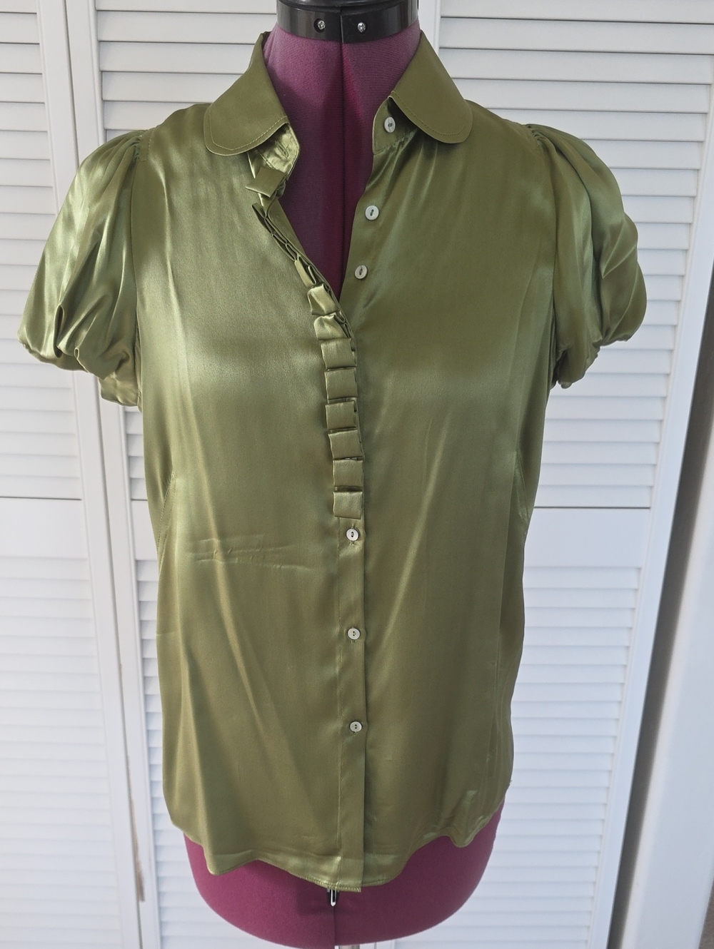 Studio M Green Short Sleeved Silk Top M